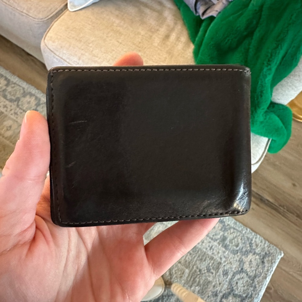 Coach Wallet - Picture 4 of 4